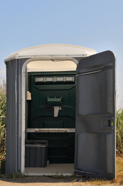 Professional porta potty rental in Sansom Park, TX